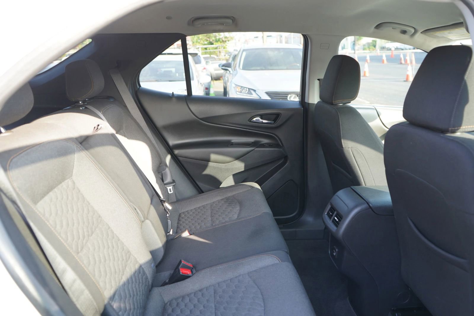 Used 2021 Chevrolet Equinox LT FWD image 19