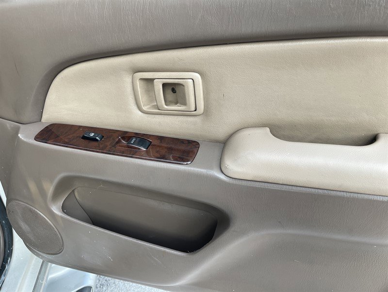 Used 2001 Toyota 4Runner Limited image 15
