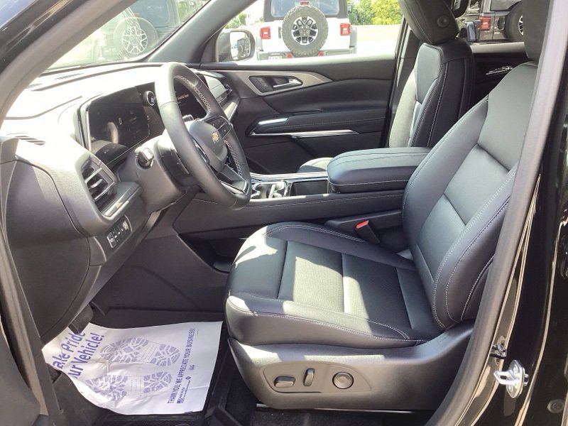 New 2026 Chevrolet Traverse LT w/ Driver Confidence Package image 22