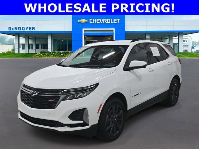 Used 2022 Chevrolet Equinox RS w/ RS Leather Package image 1