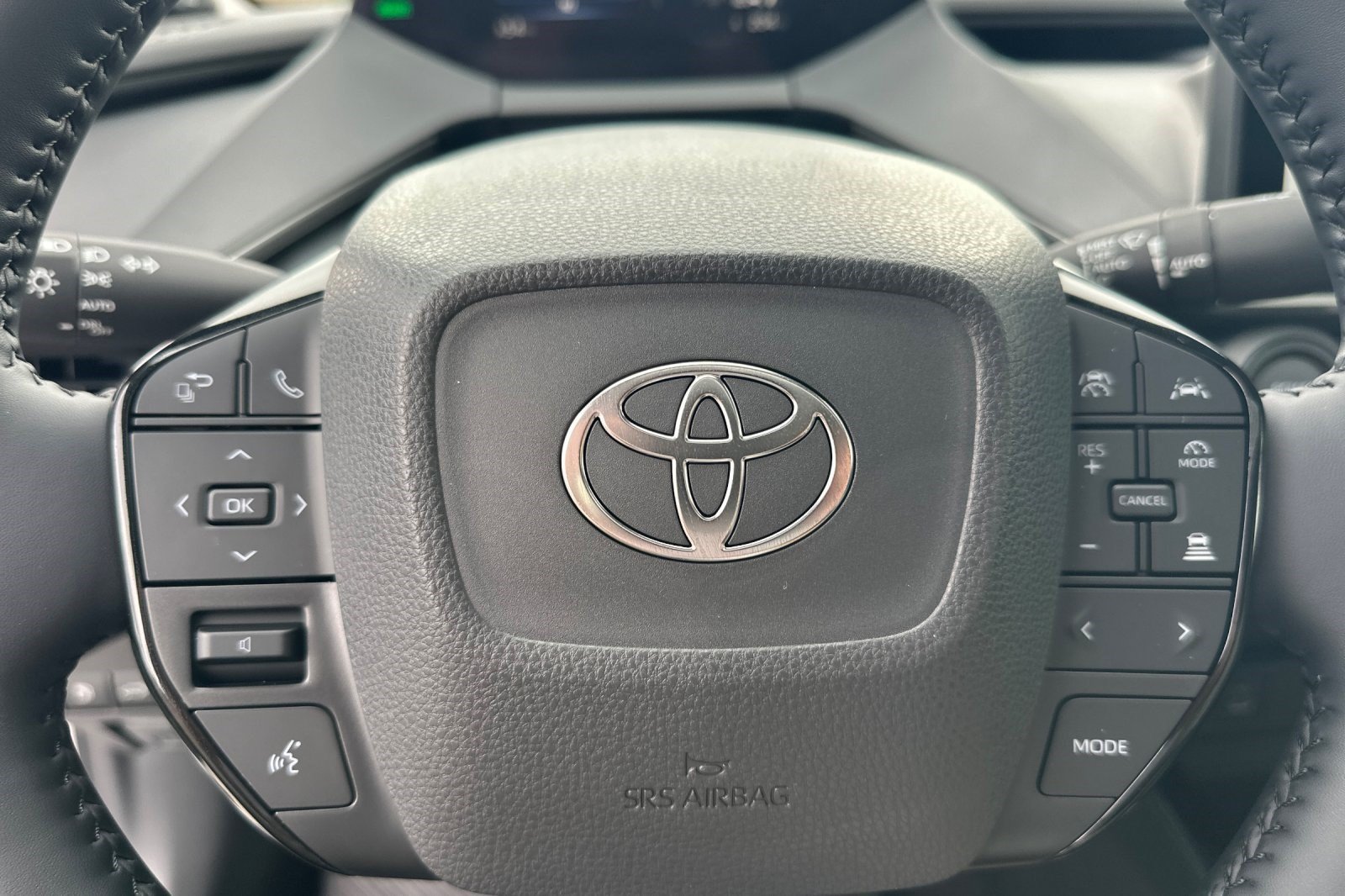 New 2027 Toyota Prius Limited AWD/4WD image 16