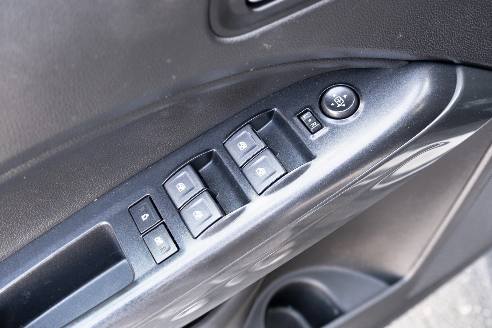 Used 2021 GMC Canyon AT4 image 15