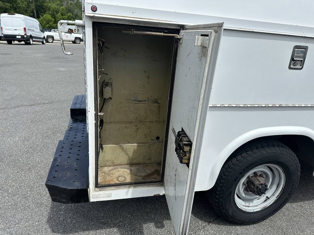Used 2015 Ford E-350 and Econoline 350 Super Duty RWD image 8