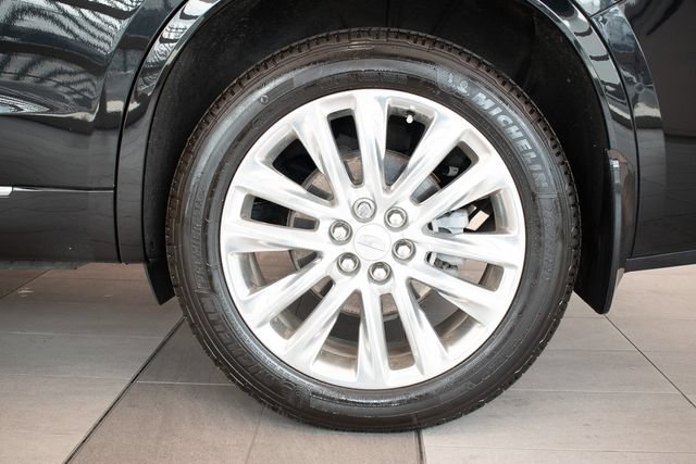 Used 2020 Cadillac XT6 Premium Luxury AWD/4WD image 9