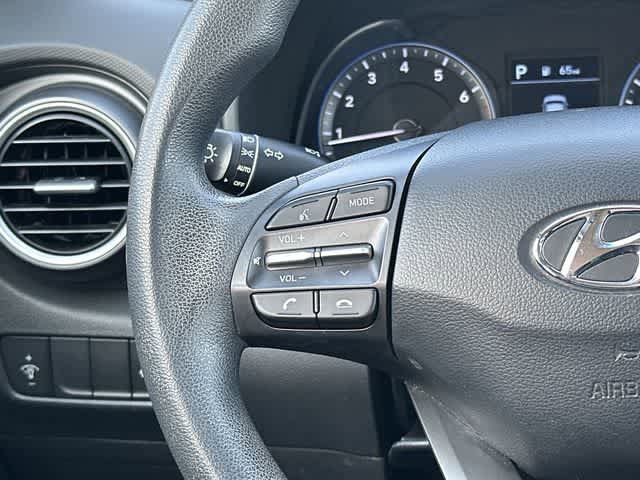 Used 2021 Hyundai Kona SE AWD/4WD image 8