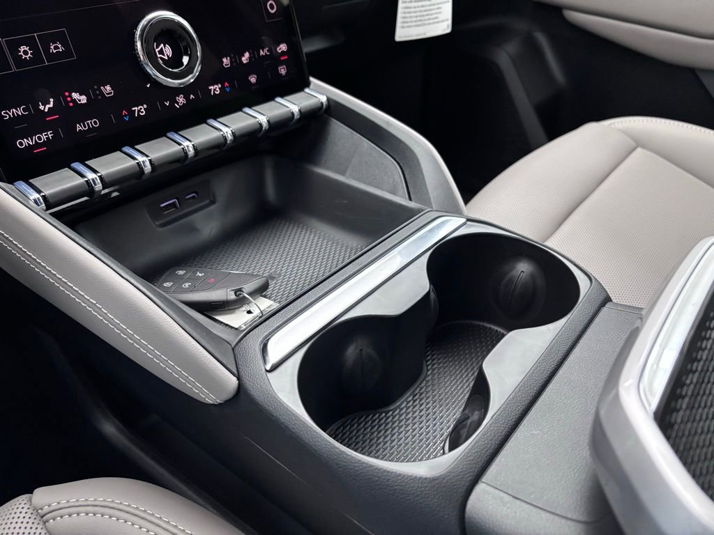 New 2026 GMC Terrain Elevation w/ Elevation Premium Package image 29