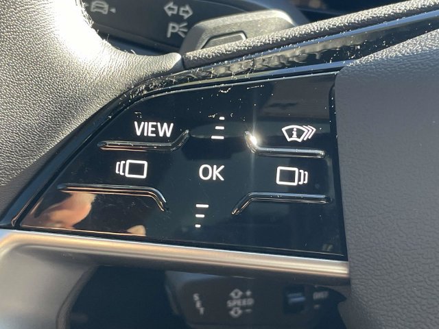 Certified 2025 Audi A6 e-tron Premium Plus w/ Premium Plus RWD image 21