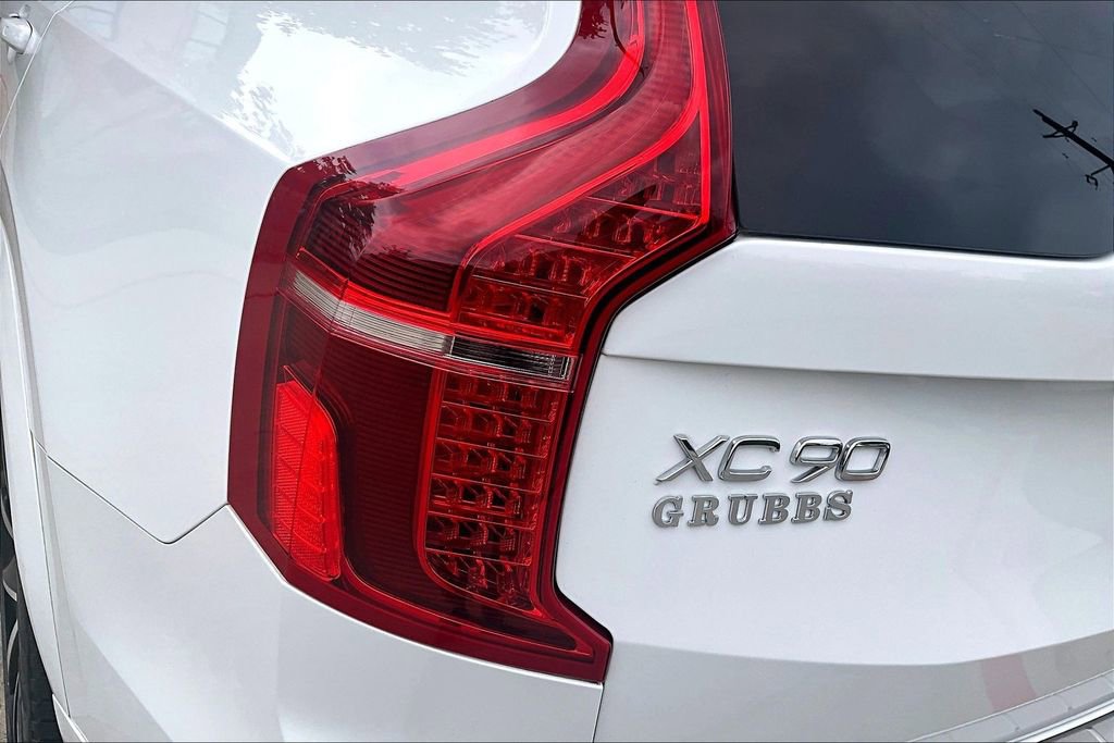 Used 2022 Volvo XC90 T6 Momentum w/ Protection Package Premier AWD/4WD image 41