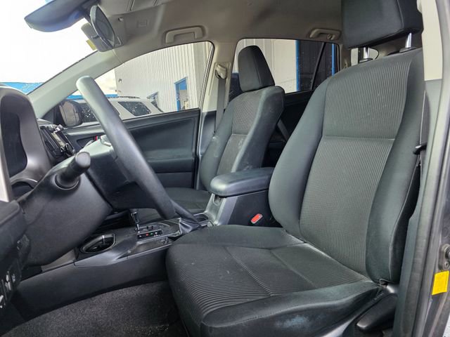 Used 2018 Toyota RAV4 LE w/ All Weather Liner Package AWD/4WD image 12
