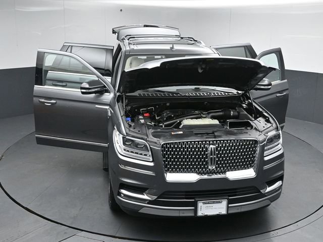 Certified 2021 Lincoln Navigator Reserve w/ Luxury Package AWD/4WD image 56