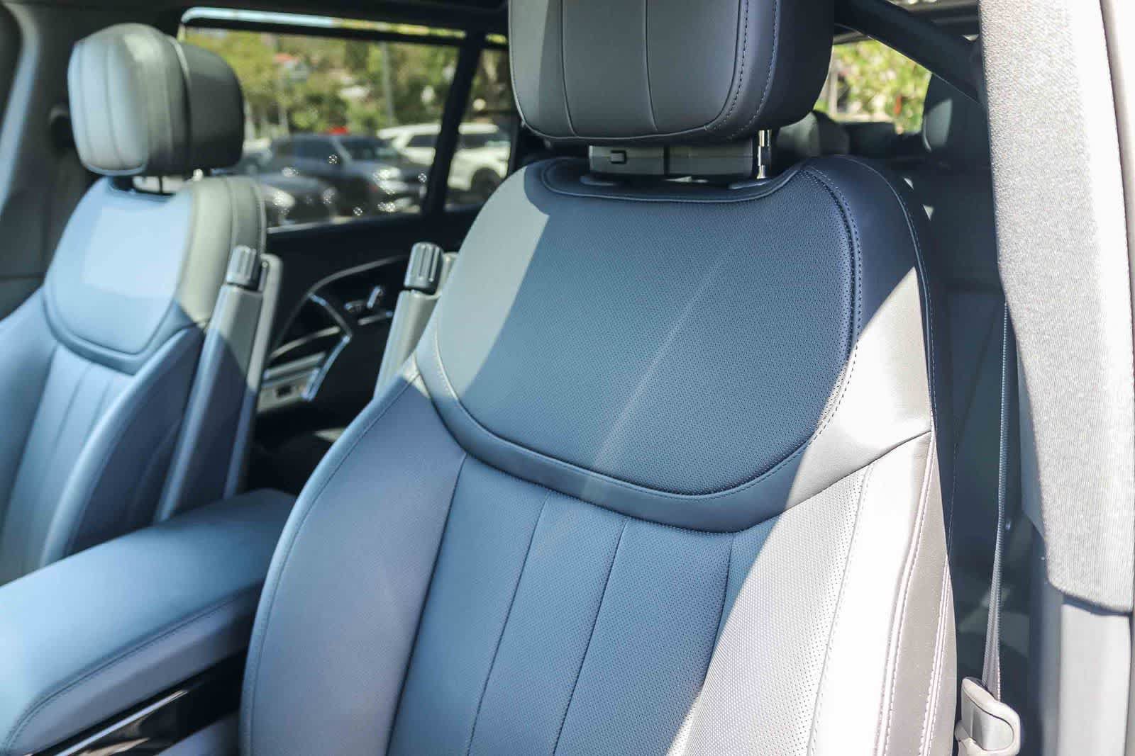 New 2026 Land Rover Range Rover Long Wheelbase SE AWD/4WD image 27