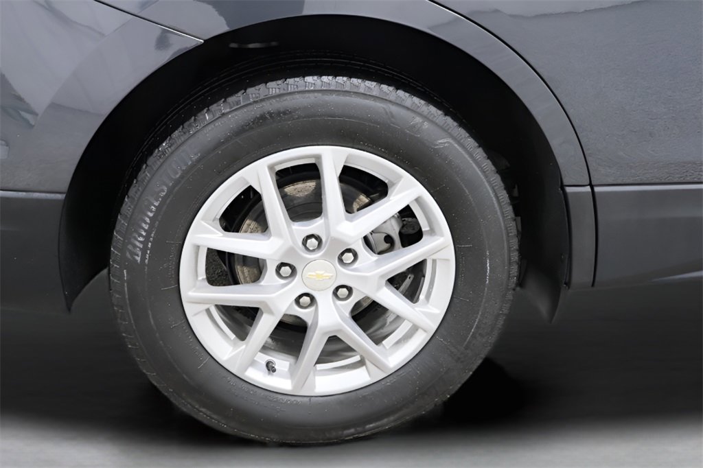Used 2023 Chevrolet Equinox LT image 31