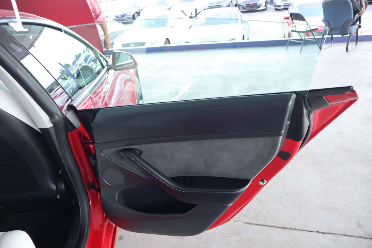 Used 2023 Tesla Model 3 Long Range AWD/4WD image 29