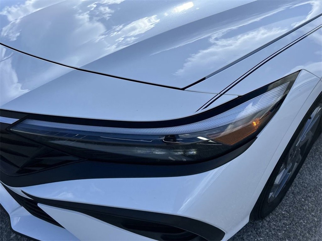 Certified 2024 Hyundai Elantra SEL image 14