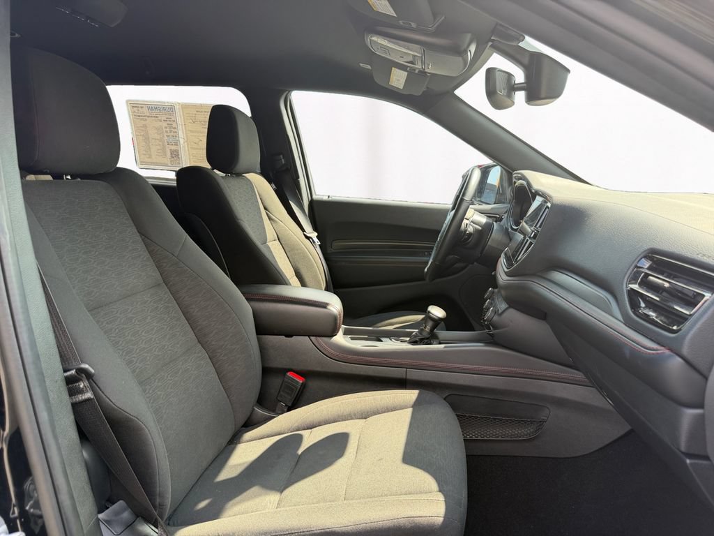 Used 2025 Dodge Durango GT AWD/4WD image 15