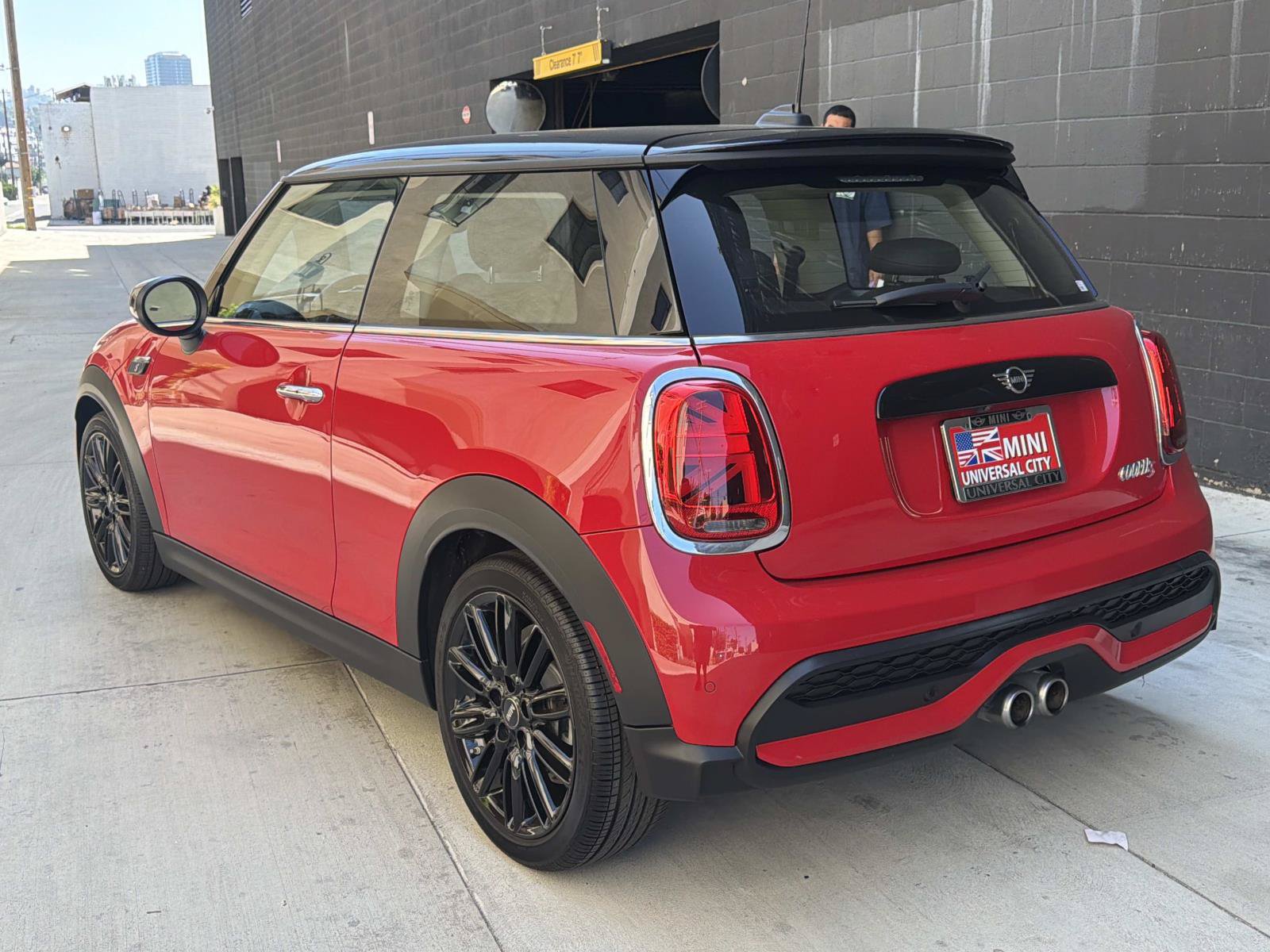 Used 2024 MINI Cooper S FWD image 3