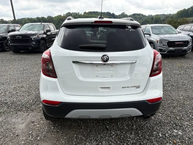 Used 2019 Buick Encore Essence AWD/4WD image 4