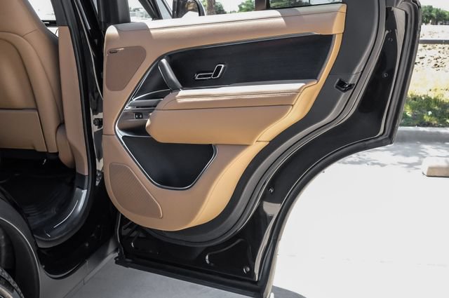 New 2026 Land Rover Range Rover SE AWD/4WD image 43