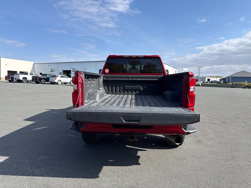 Used 2023 Chevrolet Silverado 3500 High Country w/ Z71 Off-Road Package AWD/4WD image 20