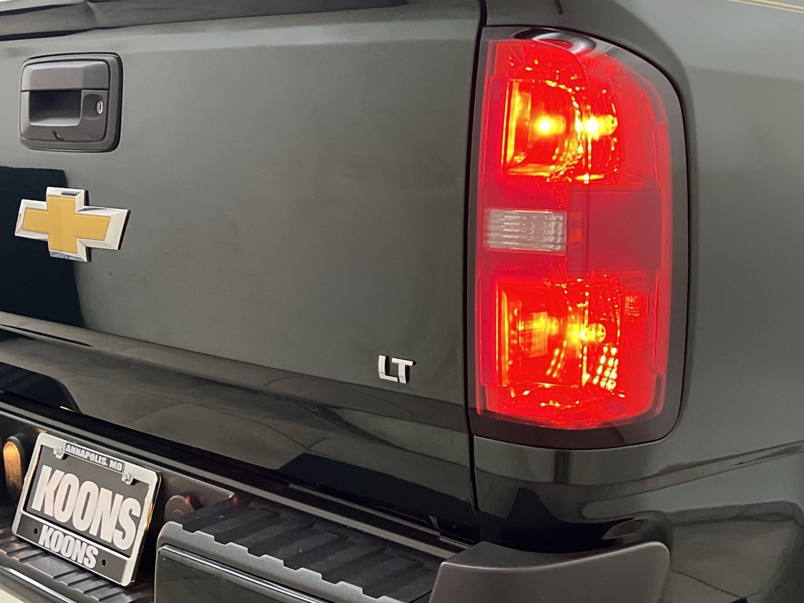 Used 2016 Chevrolet Colorado LT w/ LT Convenience Package RWD image 28