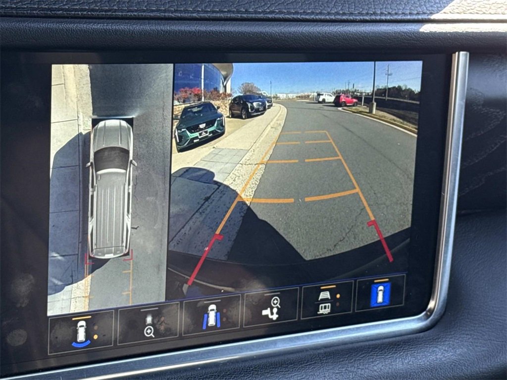 Used 2022 GMC Yukon XL Denali image 23