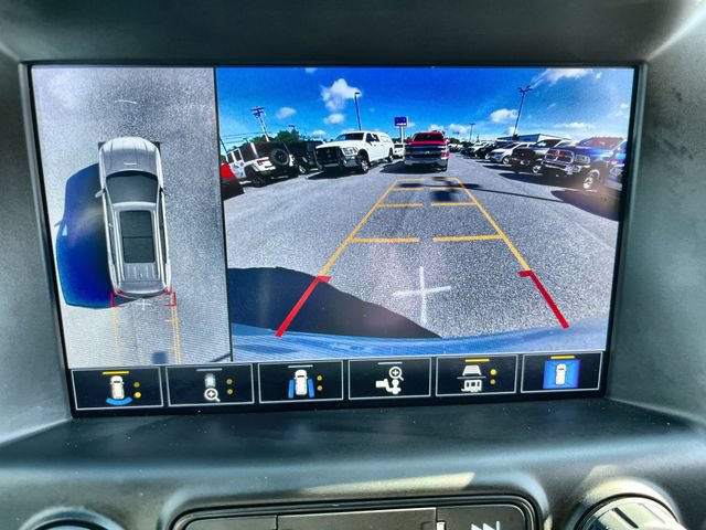 Used 2023 GMC Terrain SLT w/ Tech Package AWD/4WD image 24