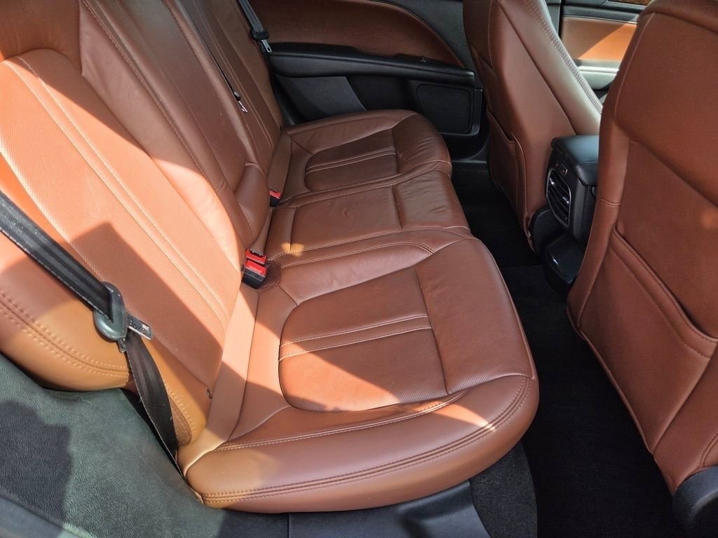 Used 2020 Lincoln MKZ Reserve w/ Monochromatic Package FWD image 29