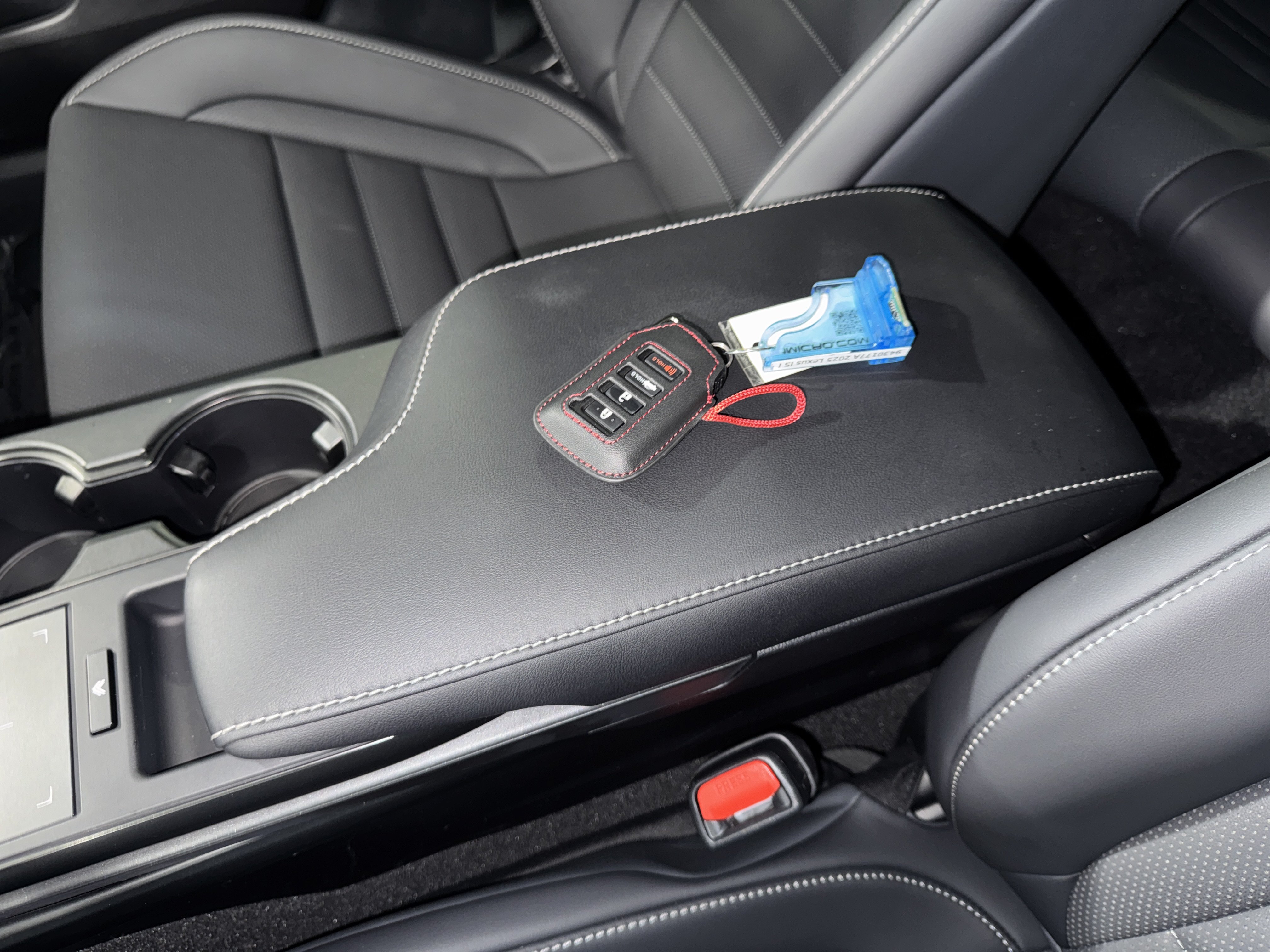 Used 2025 Lexus IS 350 F Sport RWD image 30