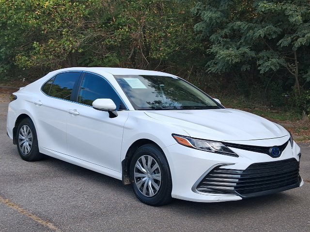 Used 2023 Toyota Camry LE FWD image 7