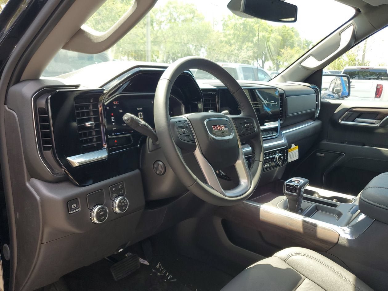 New 2026 GMC Sierra 1500 SLT w/ SLT Premium Package RWD image 21