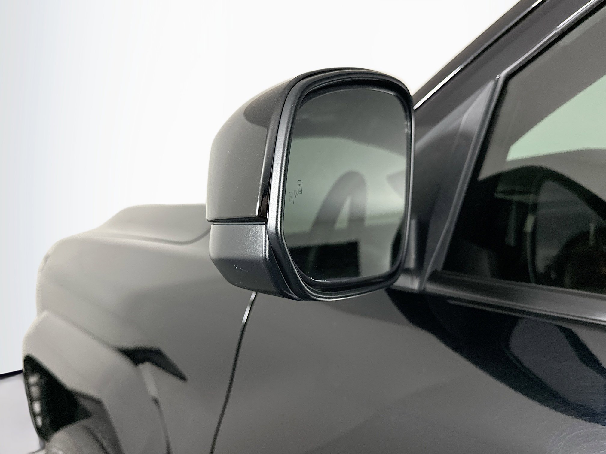 Used 2025 Toyota Tacoma SR5 RWD image 16