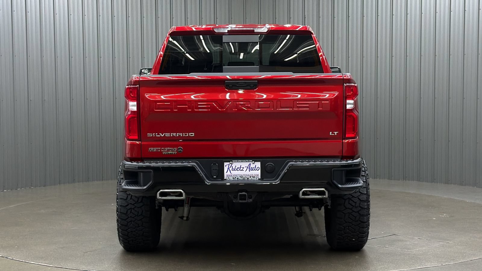 Used 2026 Chevrolet Silverado 1500 LT Trail Boss w/ Convenience Package II AWD/4WD image 4