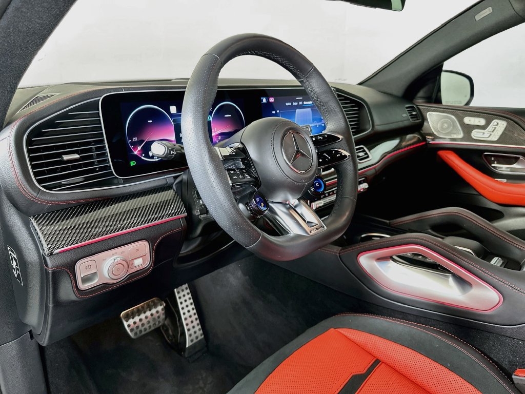 Used 2025 Mercedes-Benz GLE 53 AMG 4MATIC Coupe image 9