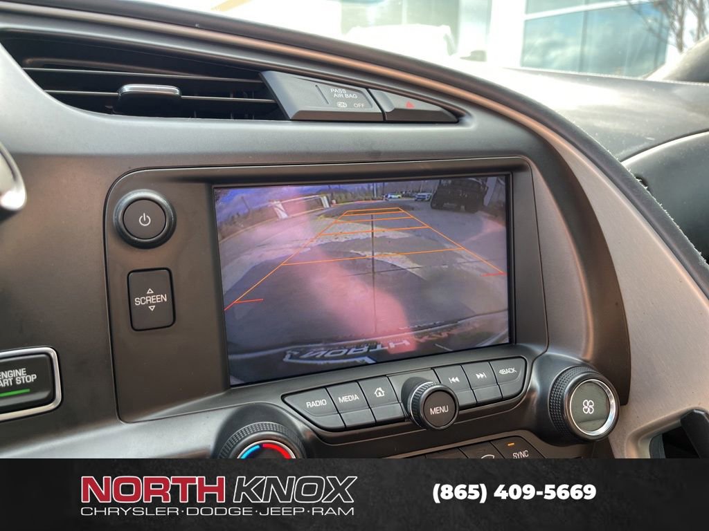 Used 2015 Chevrolet Corvette Z06 w/ 3LZ Preferred Equipment Group image 17