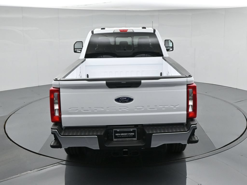 New 2026 Ford F350 XLT AWD/4WD image 40