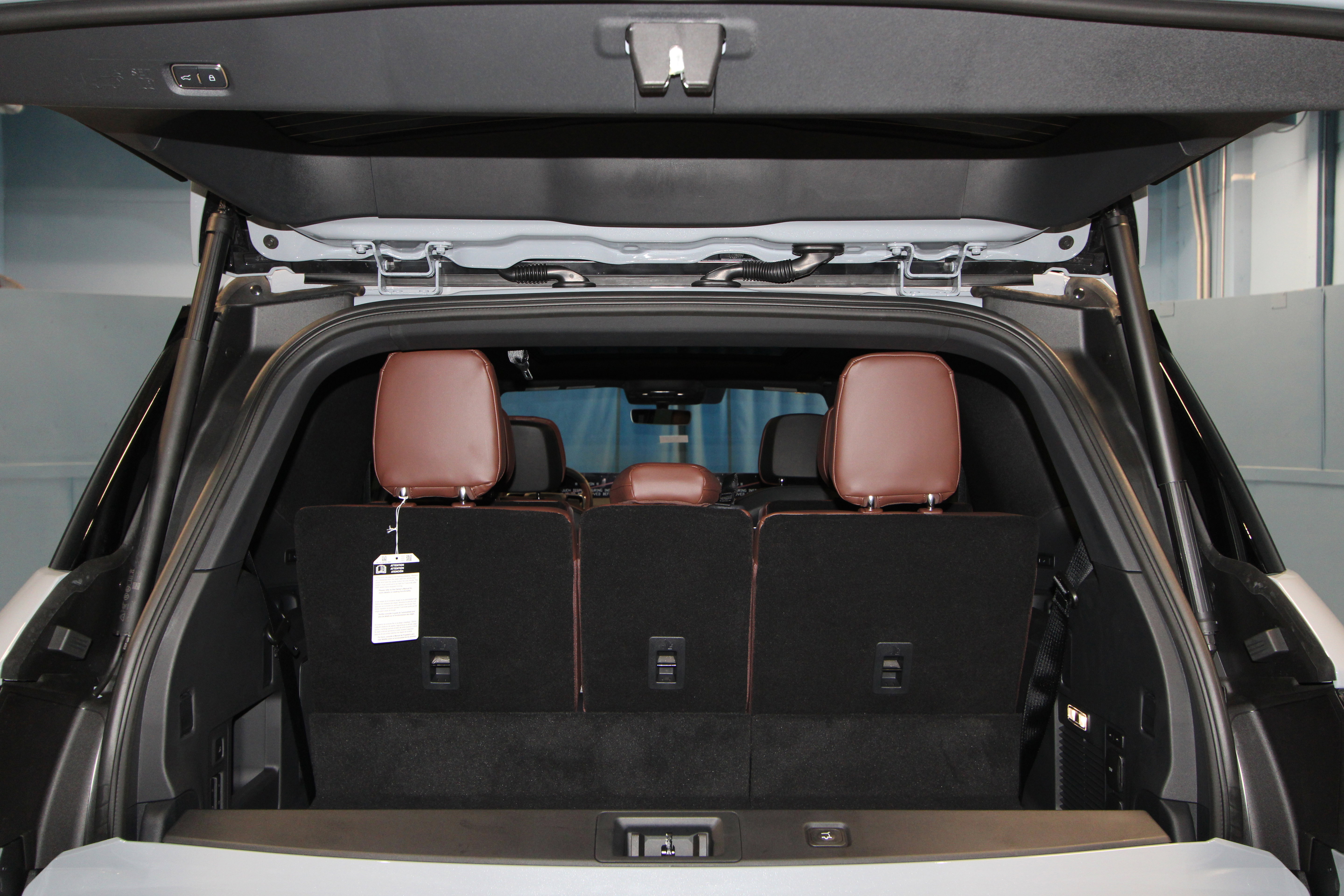 New 2025 Lincoln Navigator Reserve AWD/4WD image 45
