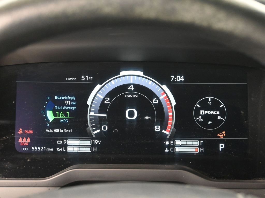 Used 2024 Toyota Tundra Platinum AWD/4WD image 11