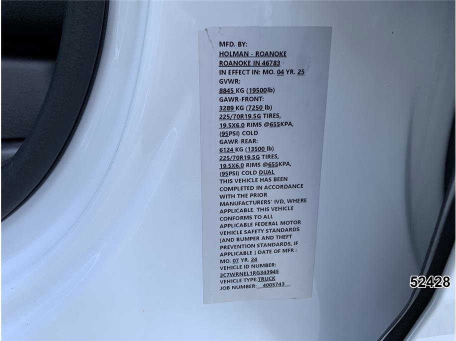 Used 2024 RAM 5500 Tradesman w/ Safety Group image 14