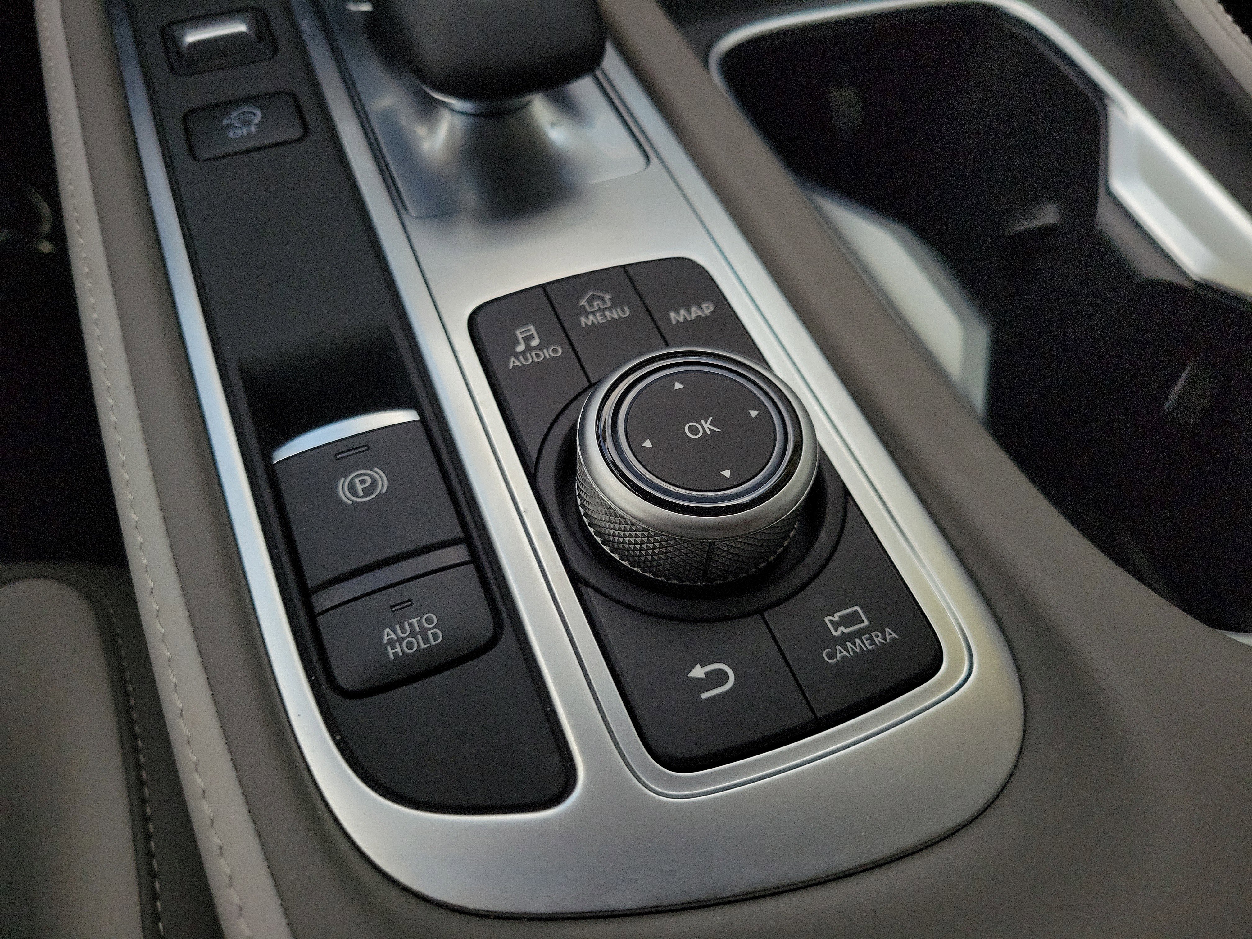 Certified 2026 INFINITI QX60 Luxe w/ Cargo Package image 28