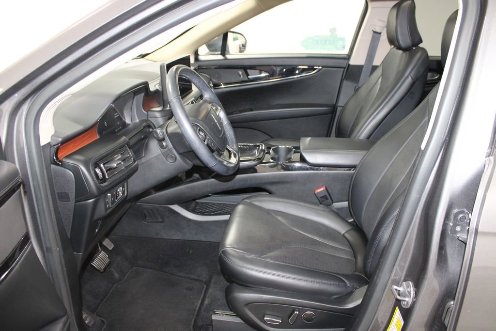 Used 2022 Lincoln Nautilus Reserve w/ Monochromatic Package image 22