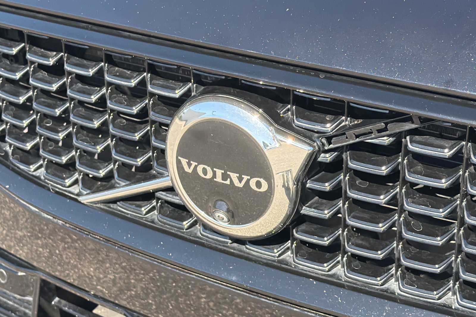 Used 2025 Volvo S60 B5 Plus AWD/4WD image 38