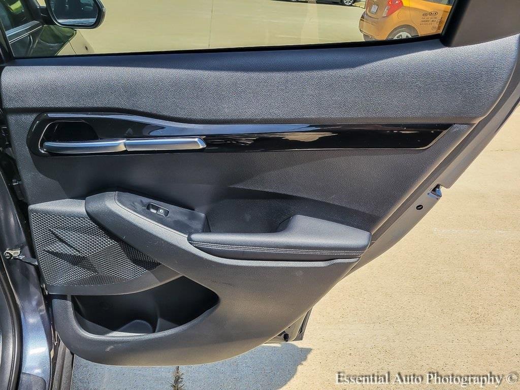 Used 2021 Kia Seltos SX w/ SX Sunroof Package image 22
