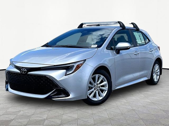 Used 2023 Toyota Corolla SE w/ SE Premium Package FWD image 3