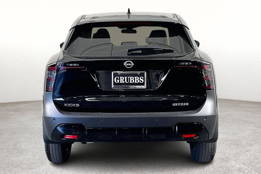 New 2026 Nissan Kicks S image 7