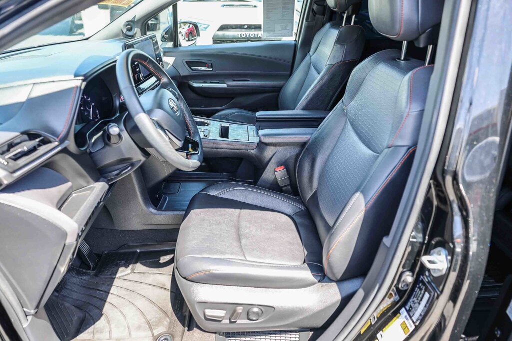 Certified 2023 Toyota Sienna XSE w/ XSE Plus Package AWD/4WD image 11