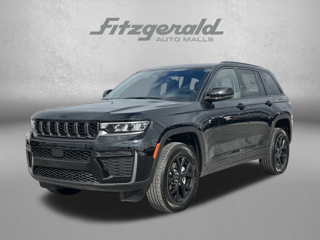 New 2026 Jeep Grand Cherokee Altitude AWD/4WD image 2