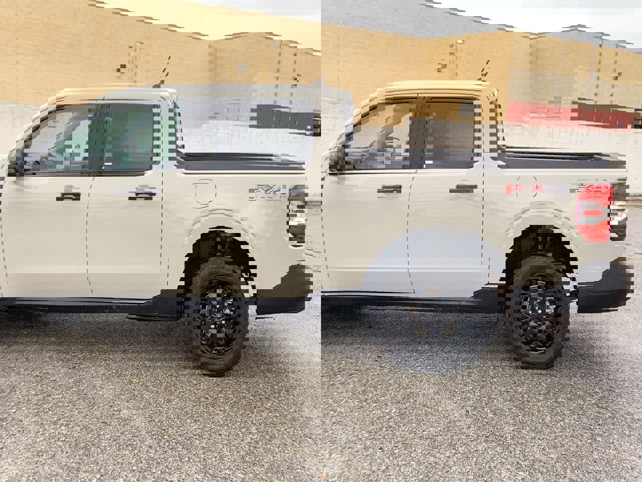 Used 2024 Ford Maverick XLT w/ XLT Luxury Package image 15