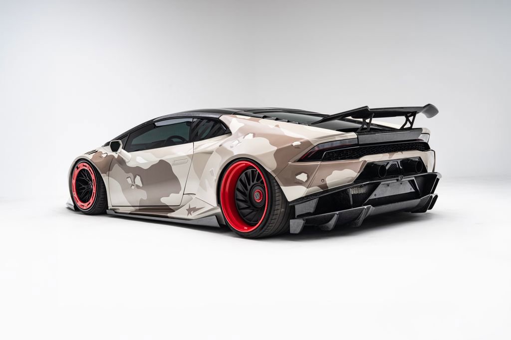 Used 2015 Lamborghini Huracan LP 610-4 image 5