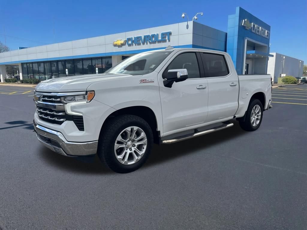 Used 2022 Chevrolet Silverado 1500 LTZ w/ Technology Package image 3