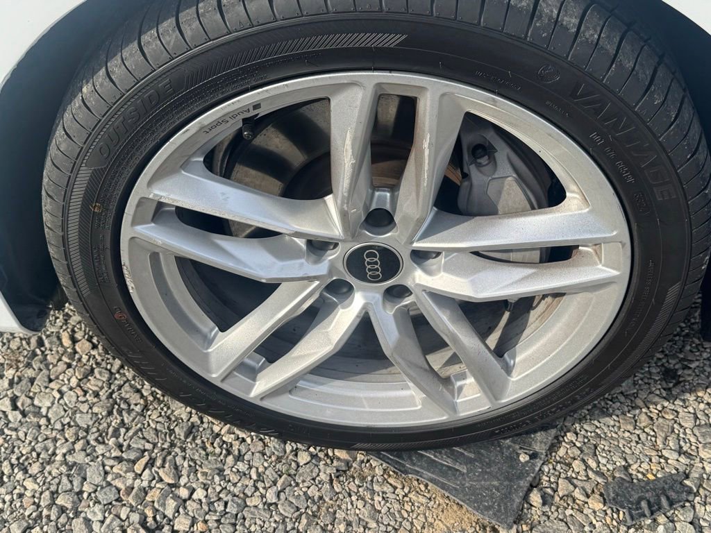 Used 2024 Audi A4 2.0T Premium Plus image 12